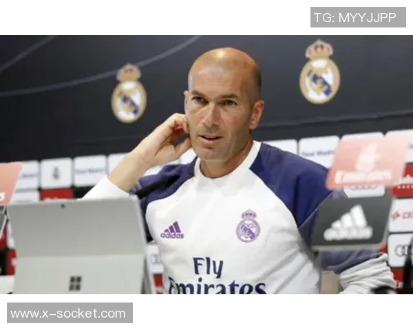皇马主帅齐达内谈转会：希望留下贝尔和哈梅斯